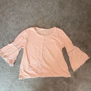 Style & Co Women’s Blouse Small Pink Bell Sleeve Boho Crochet Trim Top